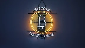 Männer übergeben Bitcoins im Wert von zwei Milliarden Euro an BKA