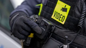 3000 Bodycams für Polizei und Feuerwehr vor Silvester