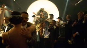 Krieg war gestern, heute ist Varieté