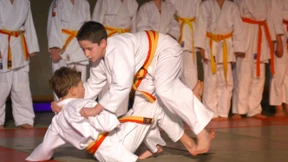 Eintracht sieht sich in der Pflicht bei geschwächten Vereinen