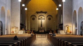 Geldnot zwingt die Kirchen zu grundlegenden Reformen