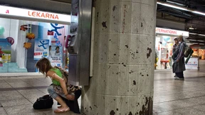 Rauschgiftgeschäfte im Spaziergang