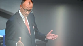 Wie schlägt sich Friedrich Merz im Bundestag?