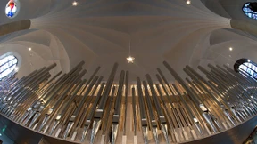 Worin unterscheidet sich katholische von protestantischer Kirchenmusik?