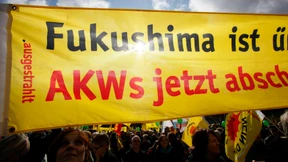 Tausende Atomkraftgegner demonstrieren