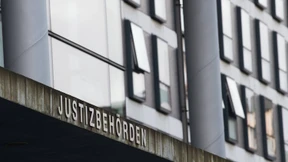 Vater schießt auf Freund seiner Tochter um Hochzeit zu verhindern