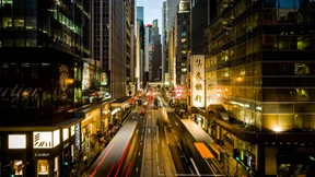 Die falsche Elite-Uni in der Shopping-Mall