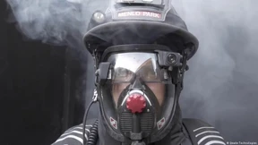 Intelligente Ausrüstung im Kampf gegen Rauch und Feuer