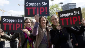Hunderte Hessen protestieren gegen TTIP