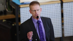 „Wie die Made im Speck“