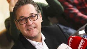 „Dann erzähl ihm halt, wie toll ich bin“