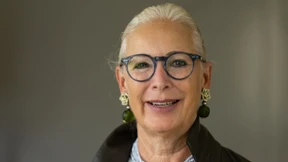 Hanauerin mit genauem Blick auf die Welt