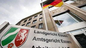 Mehrjährige Haftstrafen für Gruppenvergewaltigung