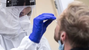 Robert Koch-Institut meldet 14.964 Corona-Neuinfektionen