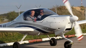 Per Anhalter in die Luft