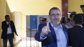 Wahlbehörde bestätigt Sieg von linkem Kandidaten, suspendiert Partei