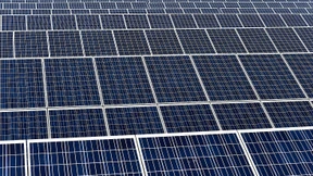 Pack die Sonne in den Tank