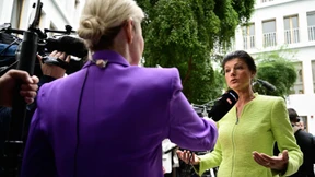Wagenknecht-Verein erhielt auch Spenden aus dem Ausland