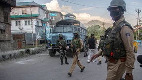 Aufständische in Kaschmir erschießen fünf Soldaten