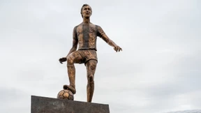 Beckenbauer-Statue in München enthüllt