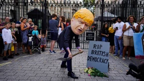 Konfrontation an der Themse