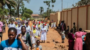 Mehr als 900 Ebola-Verdachtsfälle in Kongo