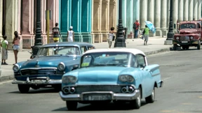Erster Oldtimer-Wettbewerb in Havanna