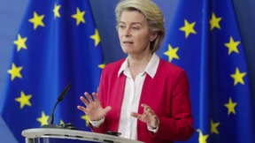 Europäische Kommission genehmigt erste Corona-Aufbaupläne