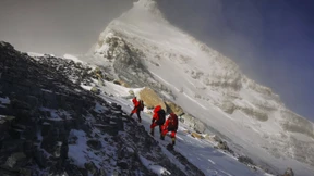Der Mount Everest ist genau 8848,86 Meter hoch