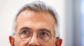 Was tut Peter Feldmann jetzt?