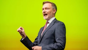 Lindner warnt vor AfD und Grünen