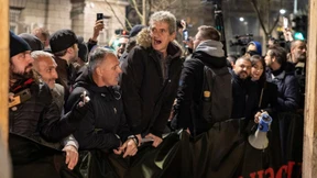 Tausende protestieren gegen Vučićs Wahlsieg