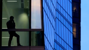 Warum KI im Job für mehr menschliche Konkurrenz sorgt