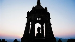 Gruseln am deutschen Größenwahn