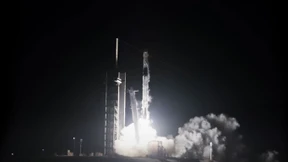 Nerdige Milliardäre erfinden amerikanische Raumfahrt neu