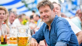 Mehrheit für grün-rot-rote Koalition