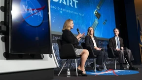 Dart-Sonde schubst Asteroiden aus der Bahn