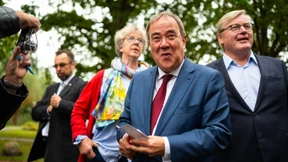 Die Union holt langsam auf