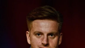 Von Kopf bis Fuß auf Hiebe eingestellt