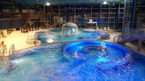 Die ersten Thermen öffnen wieder