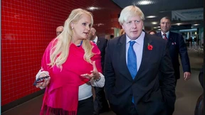 Hat Johnson eine Freundin bevorzugt?