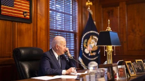 Biden warnt Putin vor Einmarsch in die Ukraine