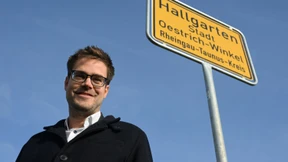 Oestrich-Winkel hat wieder Ortsschilder