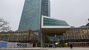 EZB-Rat debattiert 1000- Milliarden-Euro-Kaufprogramm