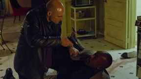 Unter der Lackschicht lauert das Böse 