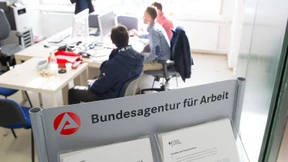 Chronische Arbeitslosigkeit geht deutlich zurück