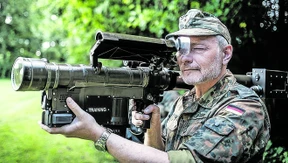 Der D-Day ist vorbei – Lieutenant „Chris“ Lindner kämpft sich den Weg in den Bundestag frei