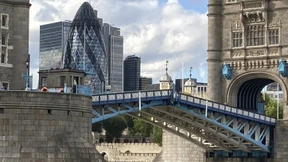 Verkehrschaos an der Tower Bridge