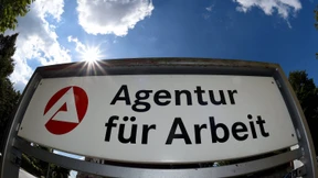 Gegen den Bundestrend weniger Arbeitslose