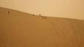 Sand und Staub legen weite Teile Perus lahm